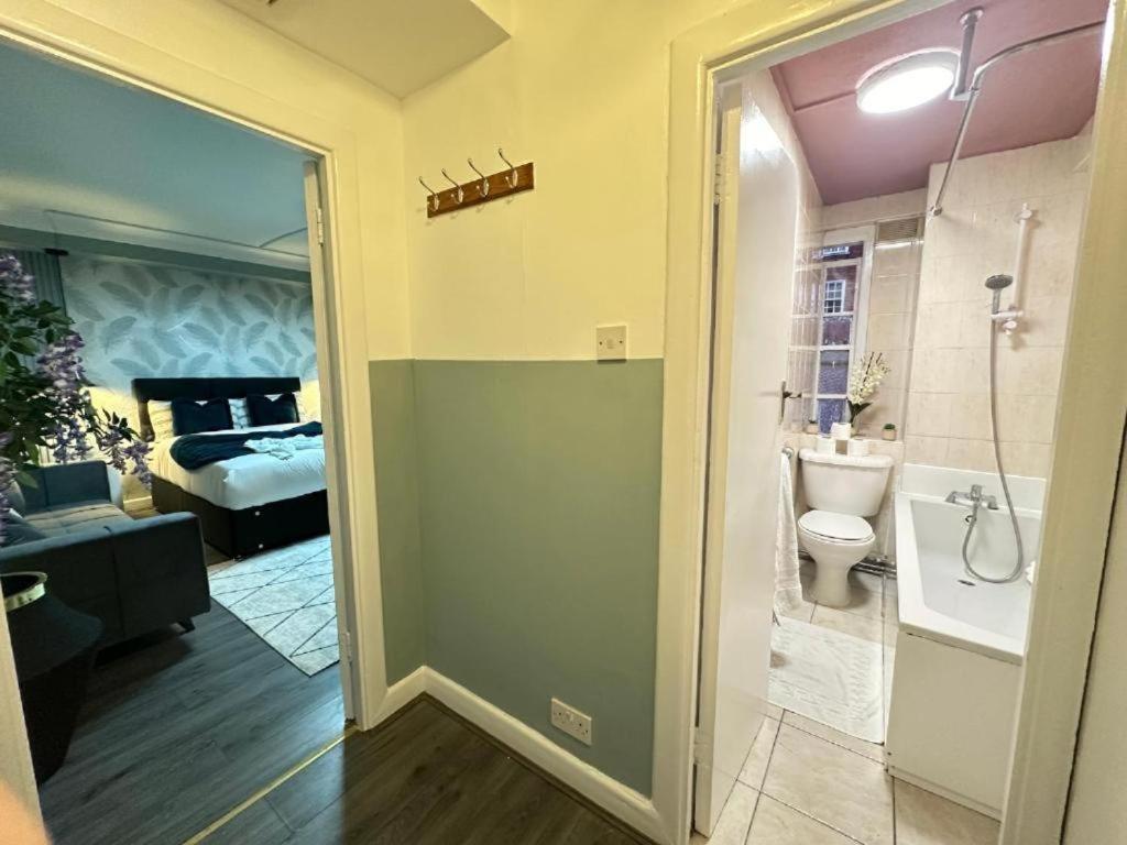 Appartamento Beautiful Near Park Lane